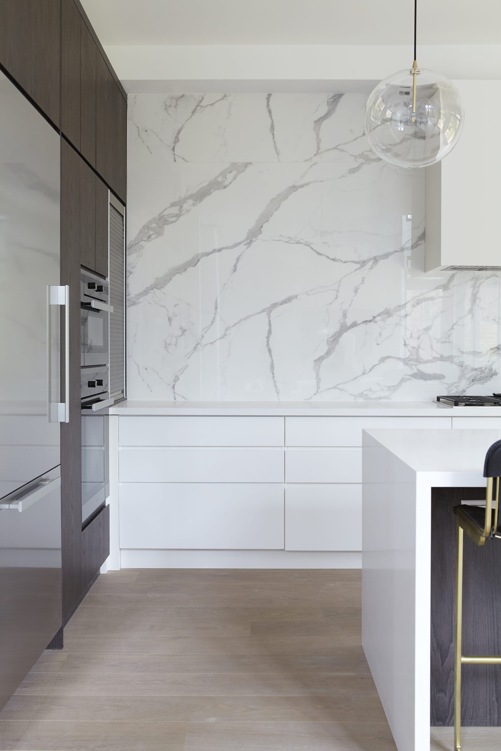 Modern Beach House marble kitchen