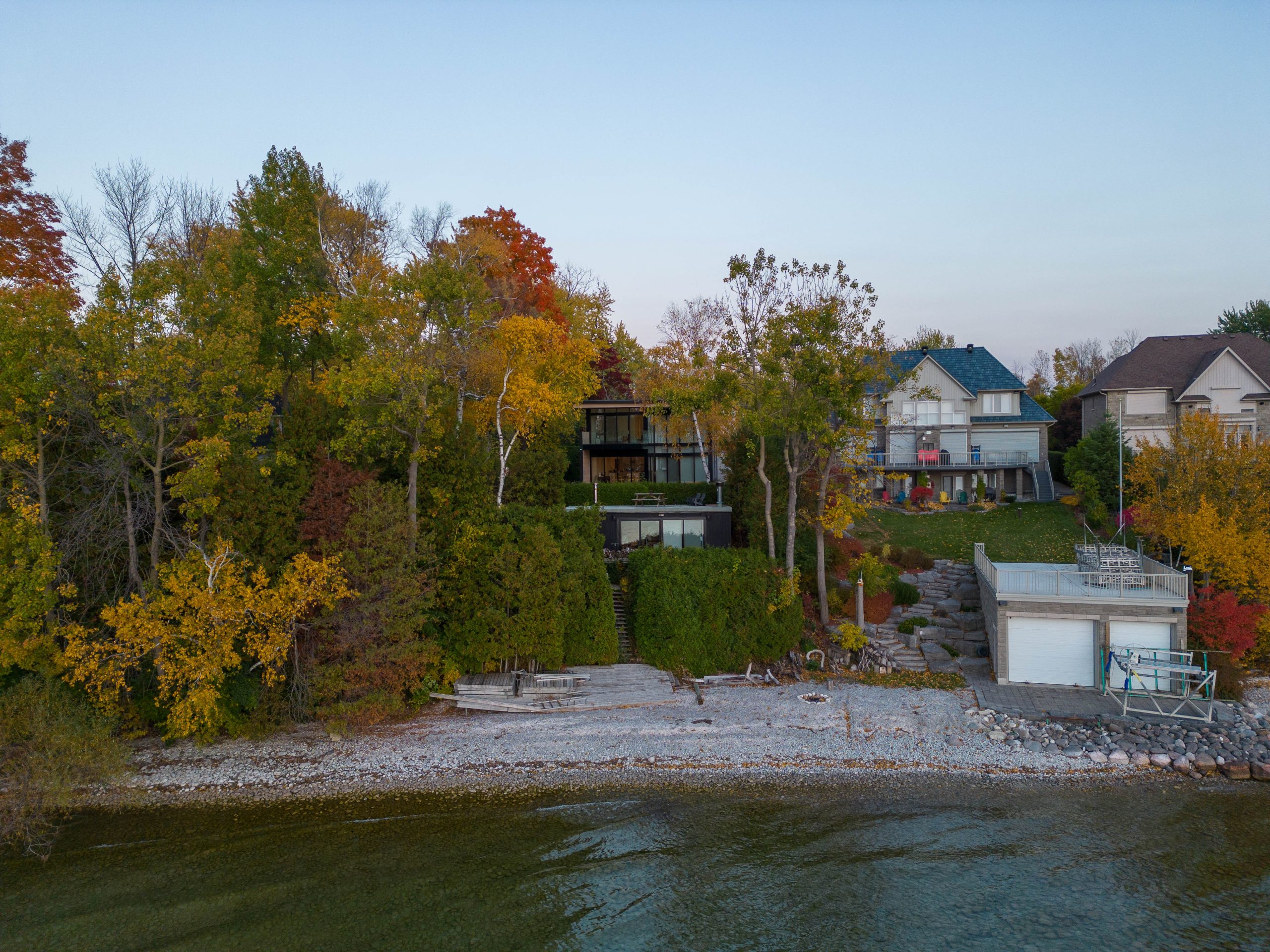 Modern Lakehouse architectural rendering, view 4