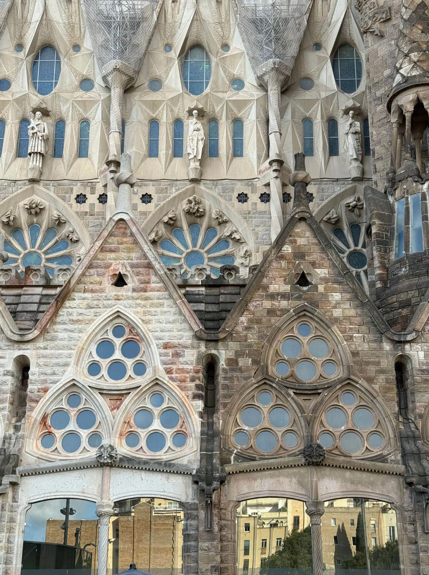 Intricate stone facade and circular window tracery