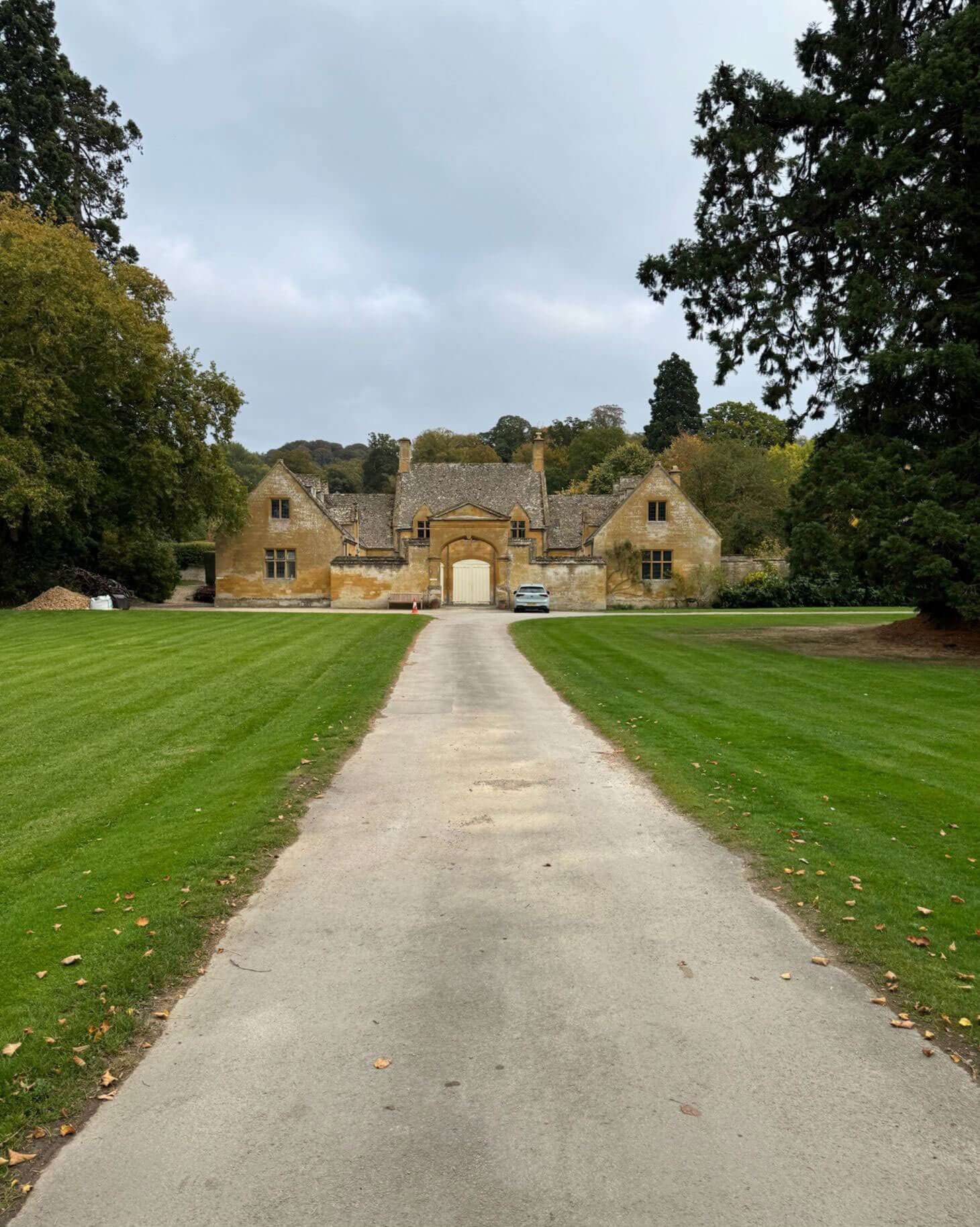 Straight drive across lawns toward the manor